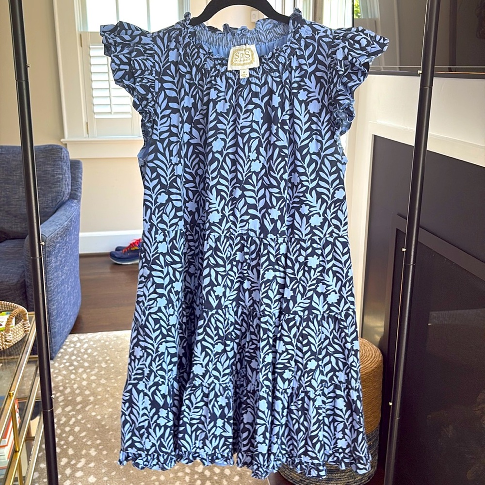 Sail to Sable short tiered dress size Medium